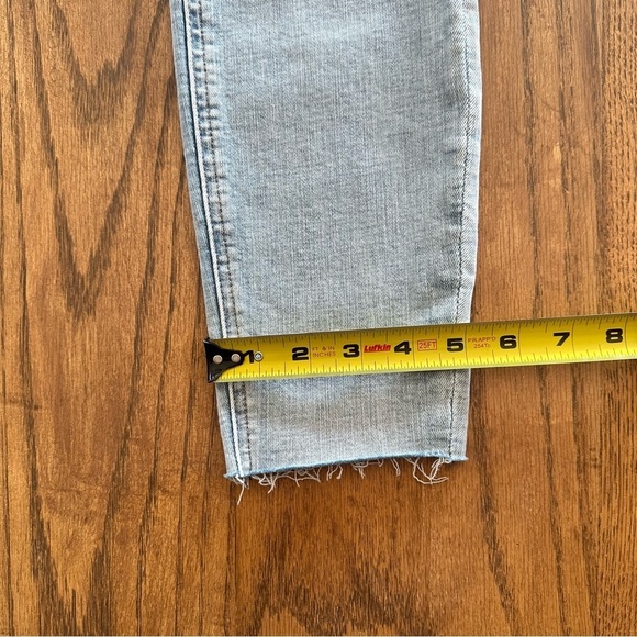NWT Pistola Arielle Skinny Scissor Cut Hem Jean Raw Hem No Pressure Wash Sz 26 - Picture 5 of 13